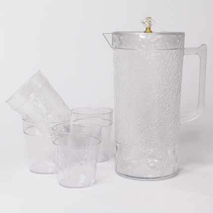 "5-piece clear water jug set with diamond-style lid and 4 textured plastic tumblers – elegant drinkware set"