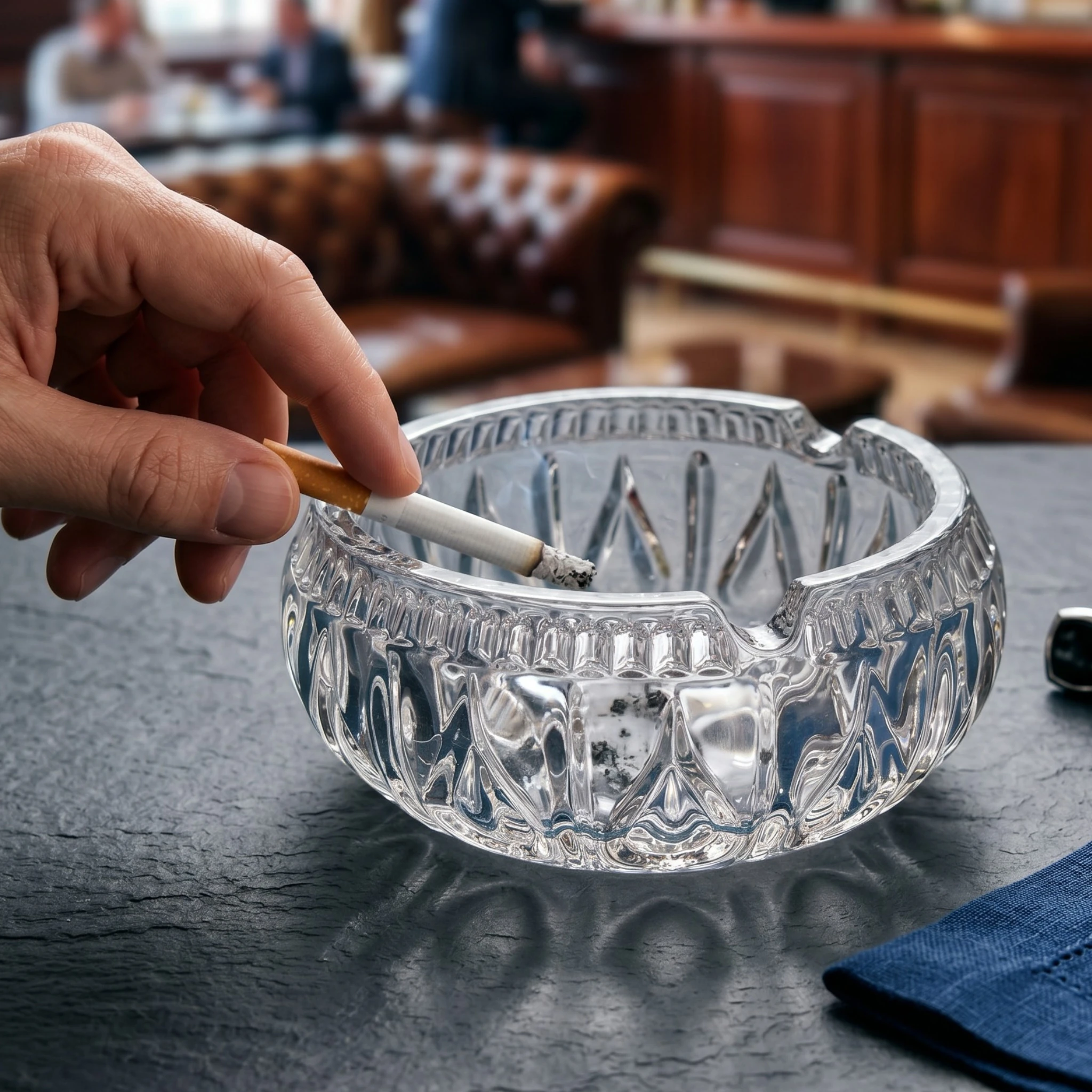 Des ashtray